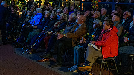Burgemeester Cor Lamers in het publiek